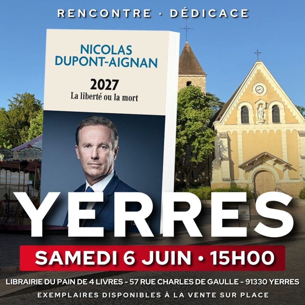 Nicolas Dupont-Aignan en dédicace à Yerres le 06/30/26