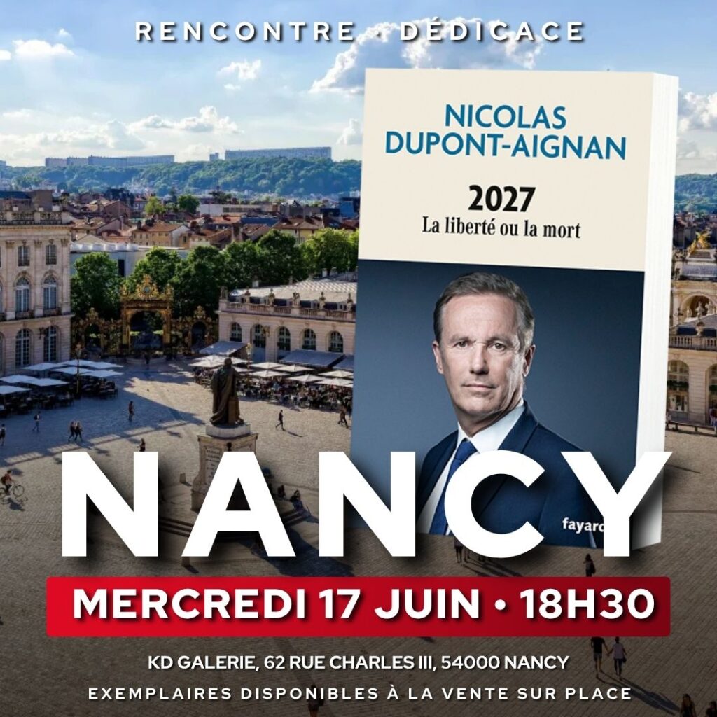 Nicolas Dupont-Aignan en dédicace à Nancy le 17/06/26
